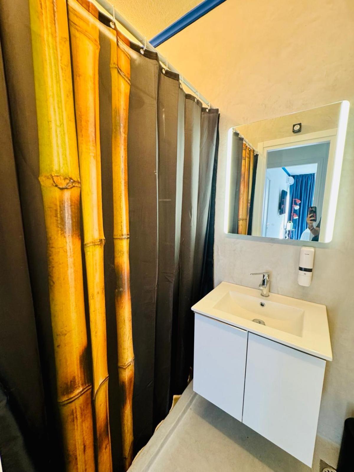 Voulis 45 Plaka Suite By Zeussuites アテネ エクステリア 写真