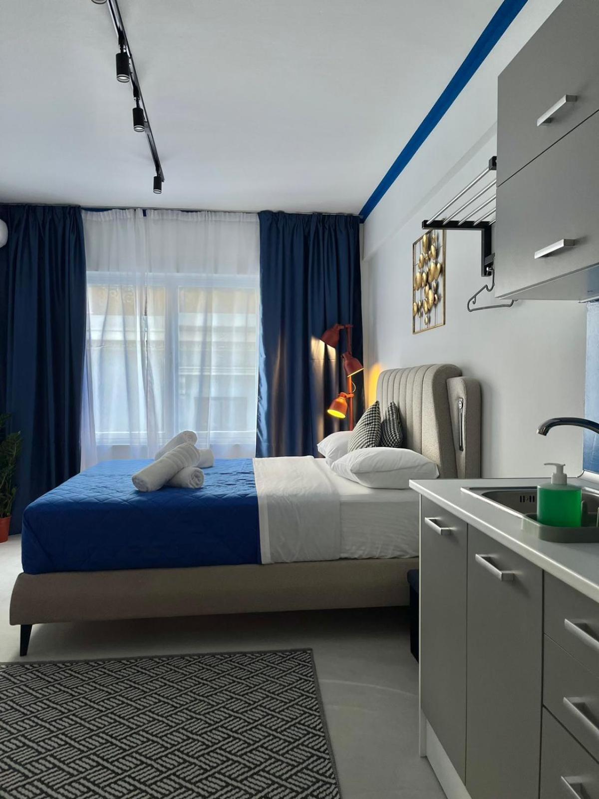 Voulis 45 Plaka Suite By Zeussuites アテネ エクステリア 写真